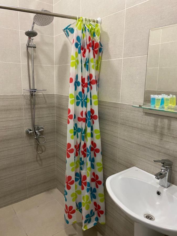 Hotel Sharl Ninotsminda Экстерьер фото