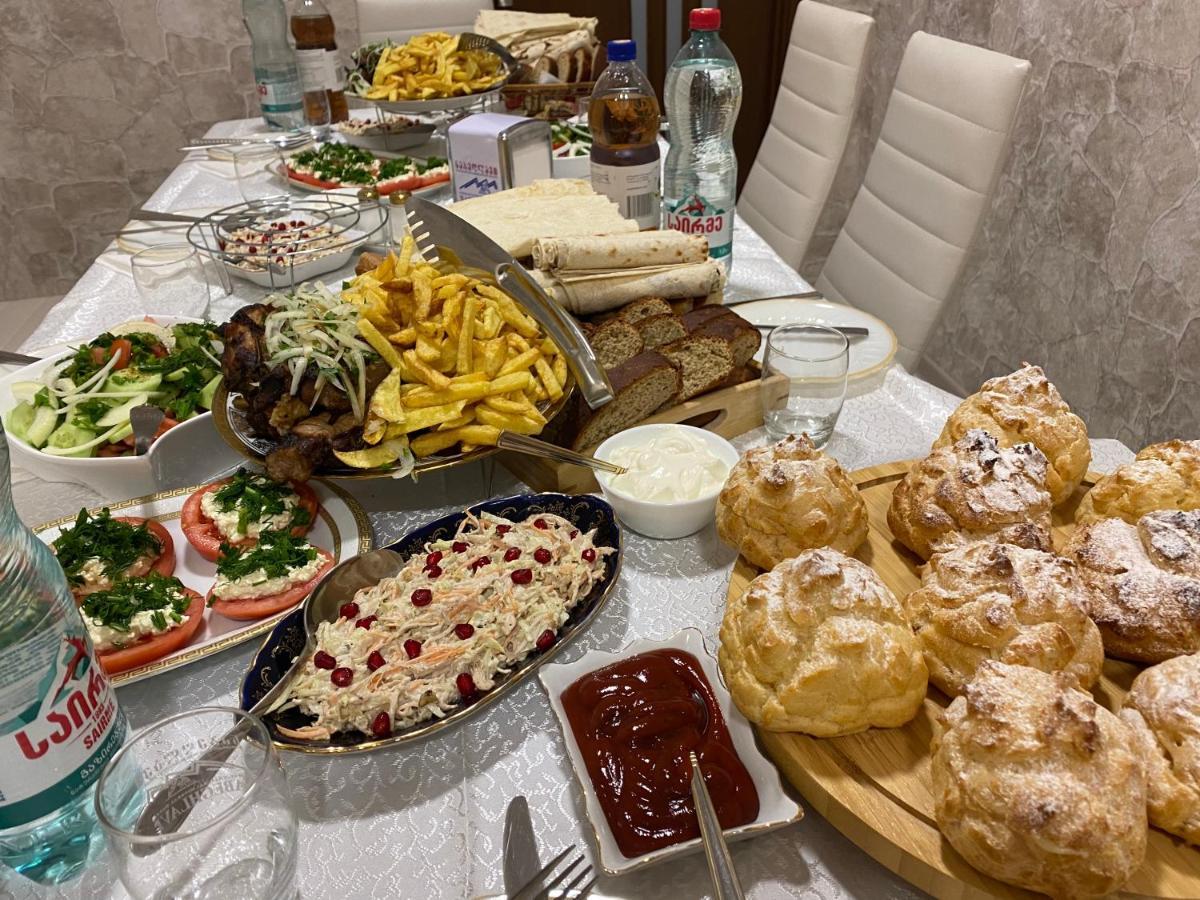 Hotel Sharl Ninotsminda Экстерьер фото