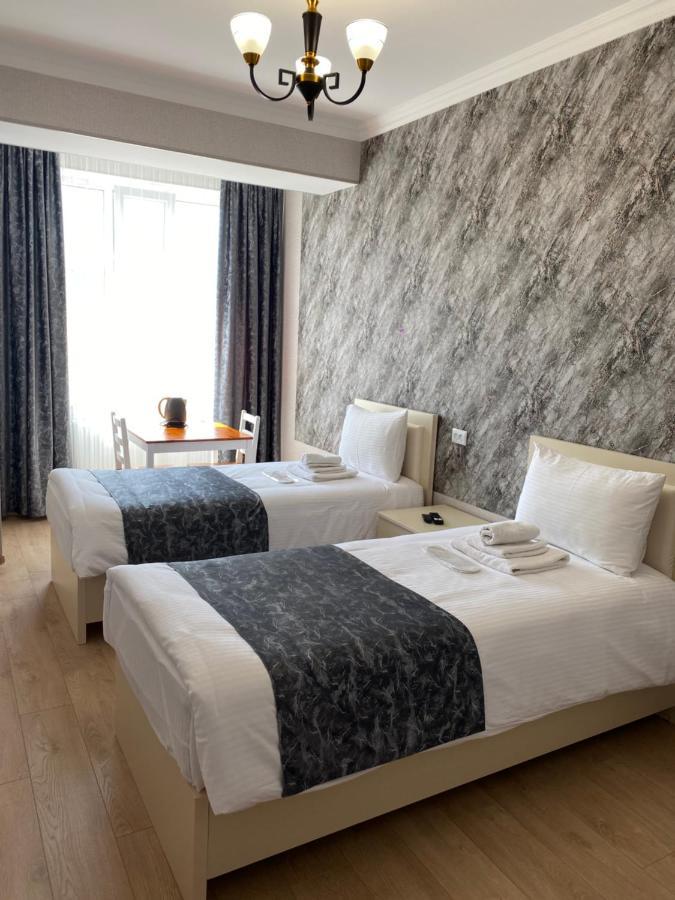 Hotel Sharl Ninotsminda Экстерьер фото